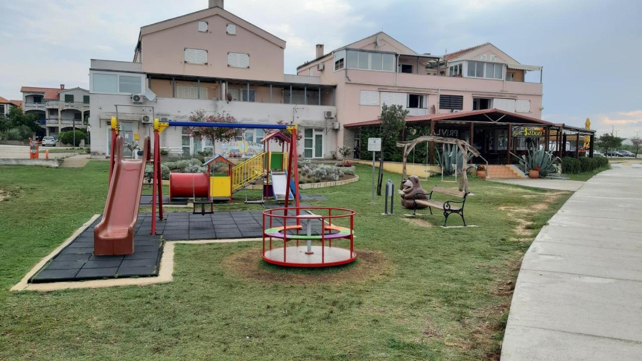 Apartmani Resetar Privlaka  Exterior photo