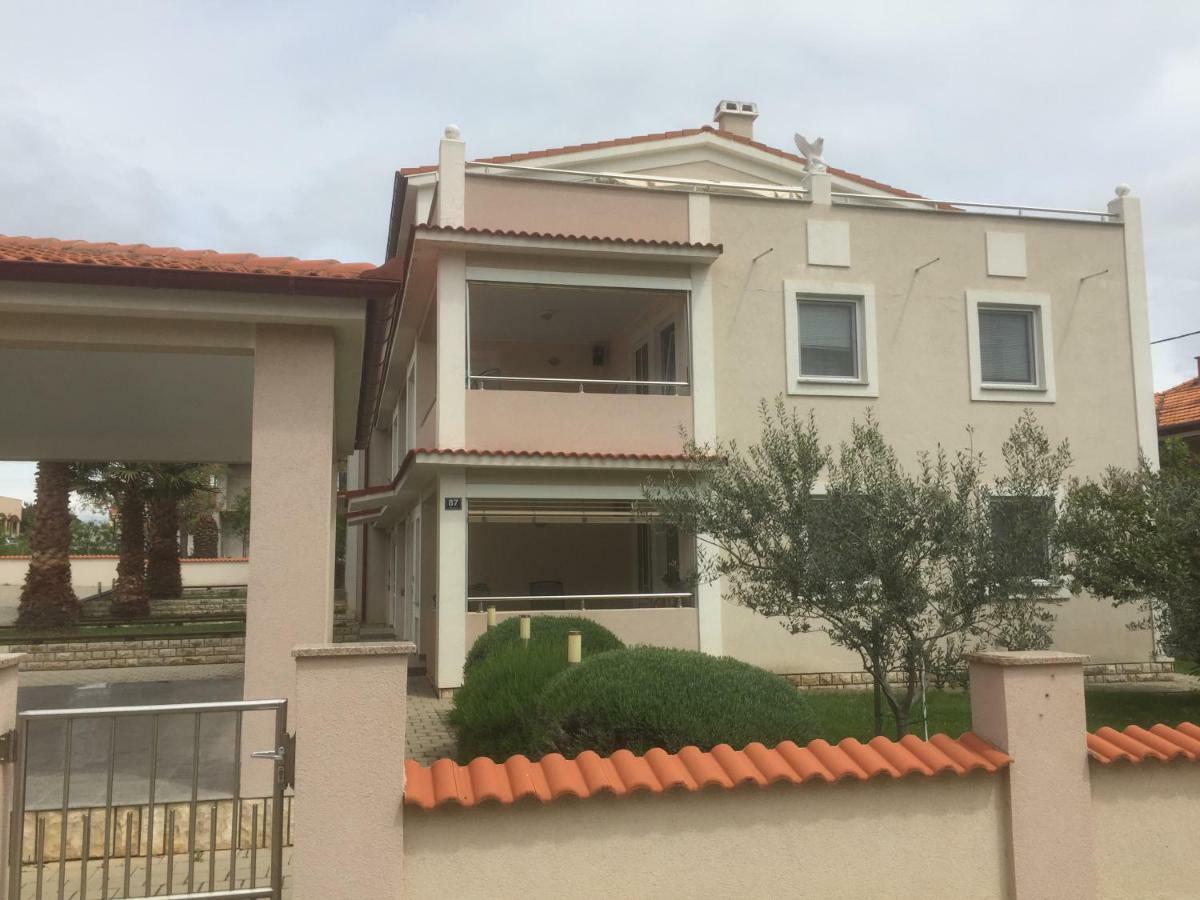 Apartmani Resetar Privlaka  Exterior photo