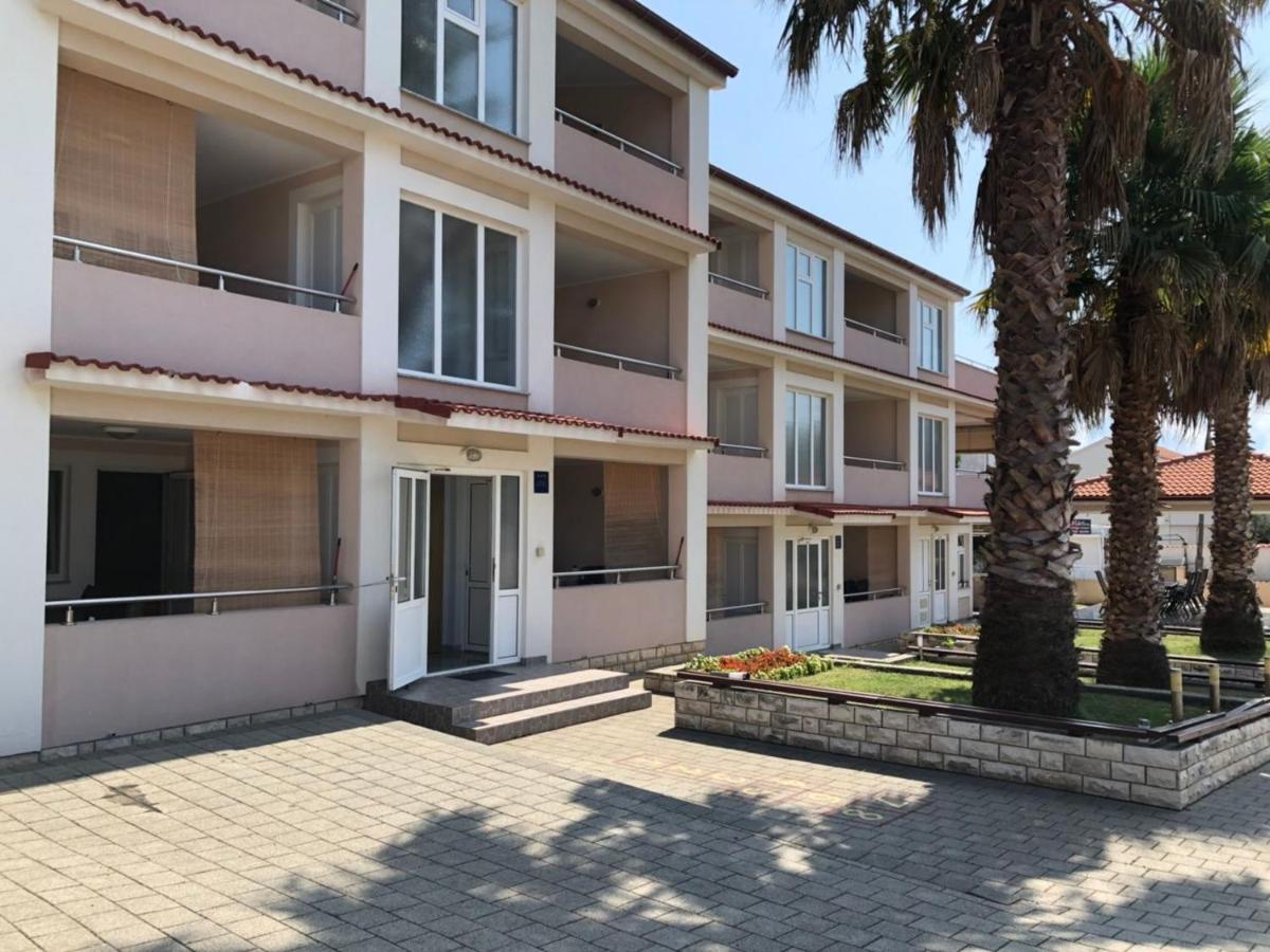 Apartmani Resetar Privlaka  Exterior photo